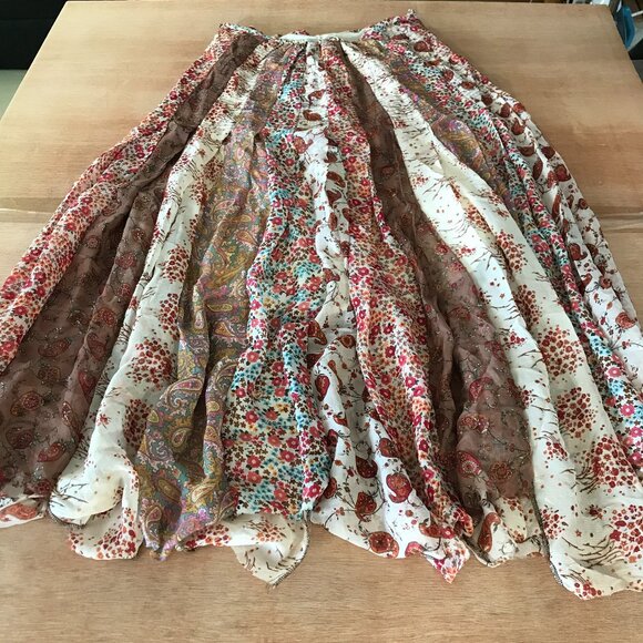 Soft Surroundings 100% Silk Flare Skirt Women L Red Floral Ruffle Boho Hippie - Picture 1 of 9